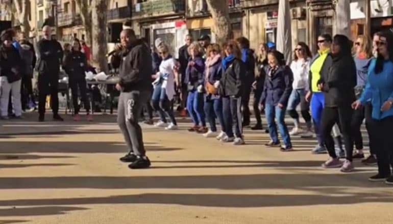 Les commerçants du coeur de ville d'Agde organisent une marche-course caritative. Une boucle solidaire de 6 km contre les cancers masculins. ©DR