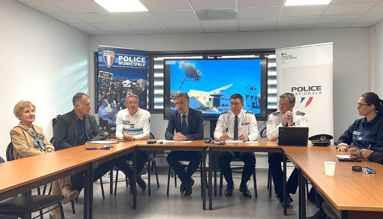 Présentation des chiffres de la délinquance 2024 et du dispositif pour la saison 2025 à Agde ©E.G/Hérault Tribune